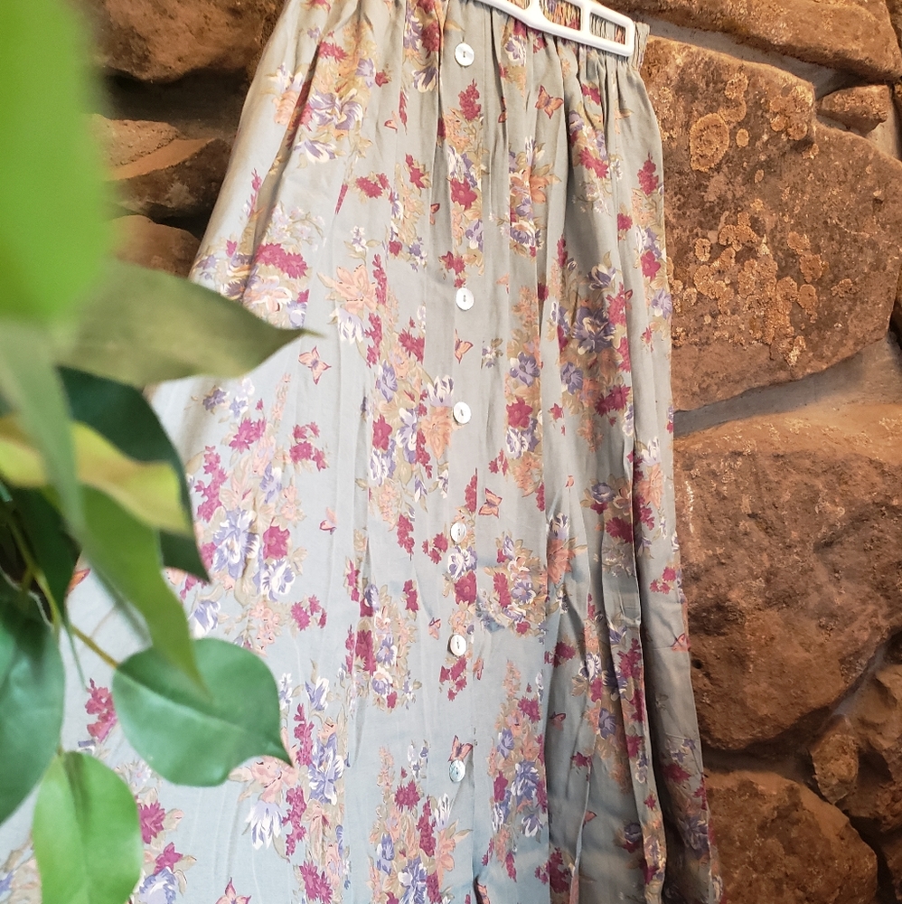 Vintage Button Down Floral Skirt